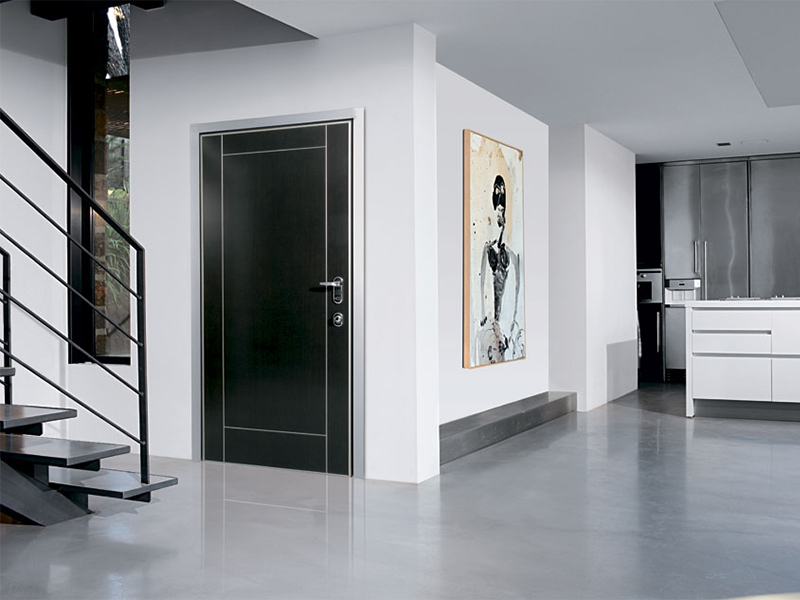 Производство квартирных металлических дверей под заказ по индивидуальным параметрам